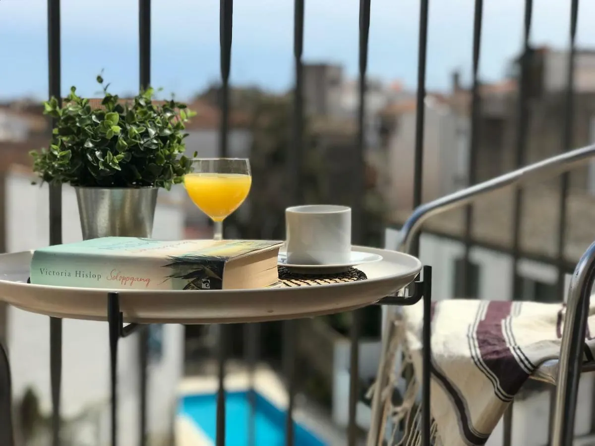 Apartment Lets Holidays Estrella Pelegri 2 Tossa de Mar Spain