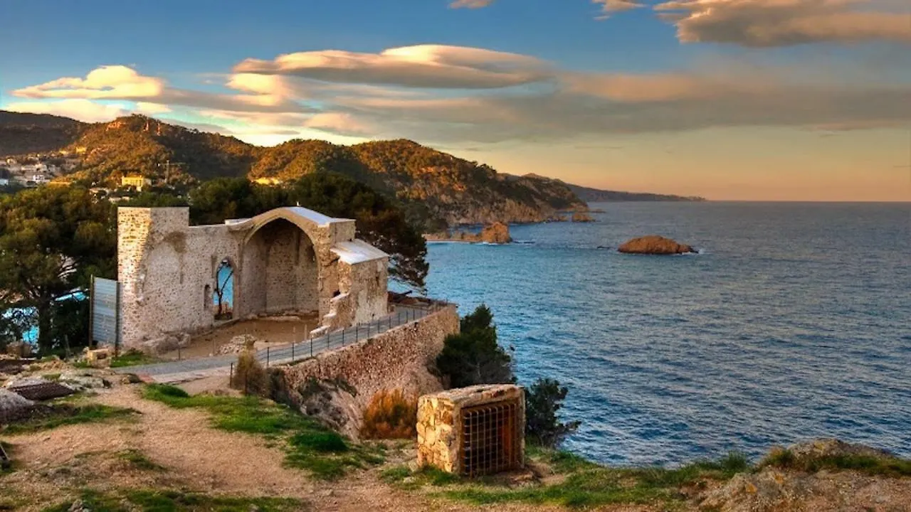 Lets Holidays Estrella Pelegri 2 Tossa de Mar 0*,  Spain